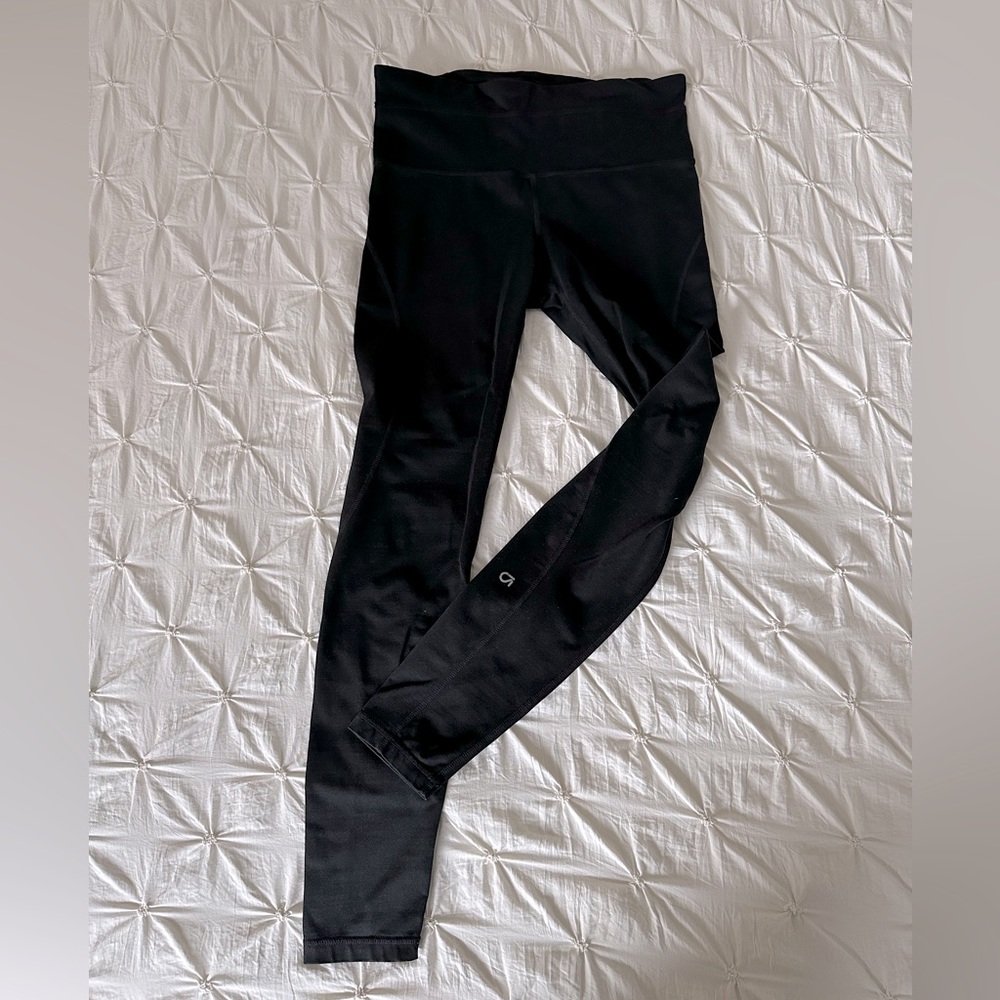 Gap Fit black leggings (size M)